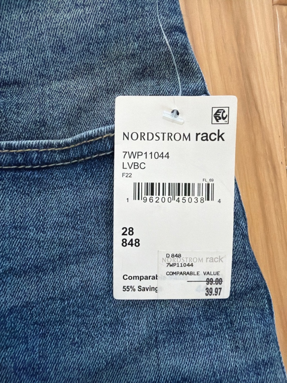 Lucky Brand Jeans - Picture 2 of 4